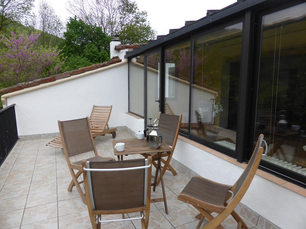 Bed and Breakfast Bedbreakfastbikespyrenees Loubieres Zimmer foto