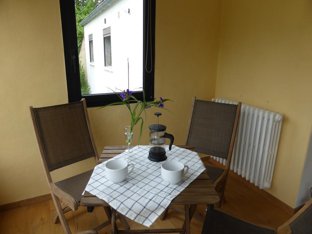 Bed and Breakfast Bedbreakfastbikespyrenees Loubieres Exterior foto